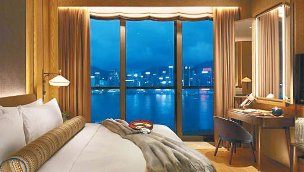 佘诗曼香港豪宅曝光,坐拥维港风景