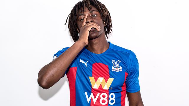 水晶宫官方:qpr中场艾泽加盟球队,双方签约五年|英格兰|艾泽|水晶宫_