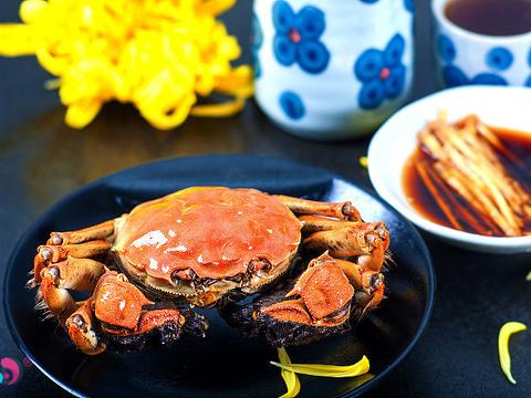 现捞的阳澄湖大闸蟹