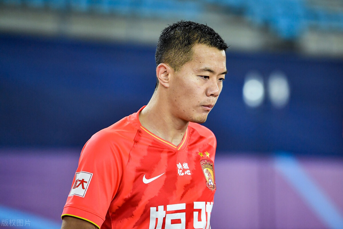 刘乐原本是重庆主帅张外龙一手提拔的爱将,他在重庆队前面几场比赛