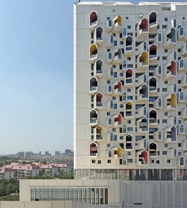 河北千万豪宅唐山人称鸽子窝如今成最美烂尾楼