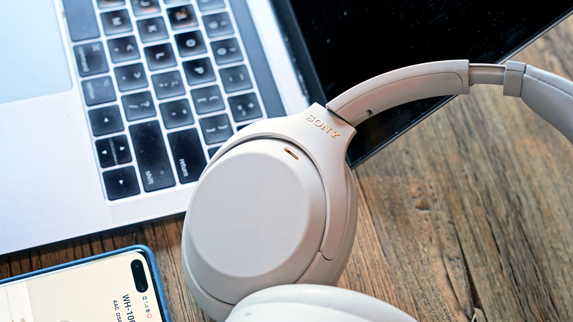 索尼wh-1000xm4上手:出色降噪 给力音质__财经头条