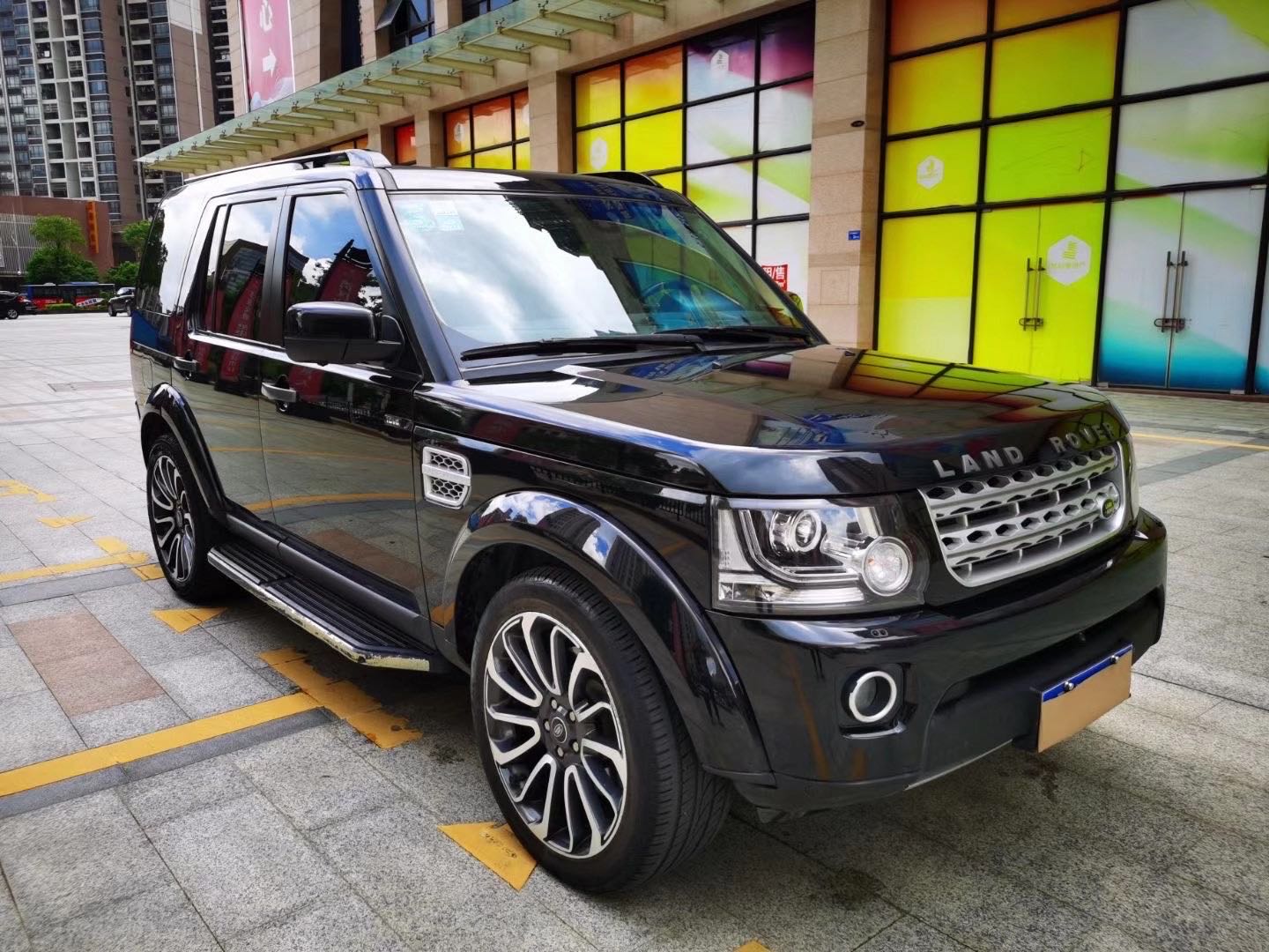 16款路虎发现四柴油版售价25万,外观沉稳霸气,男人味十足-新浪汽车