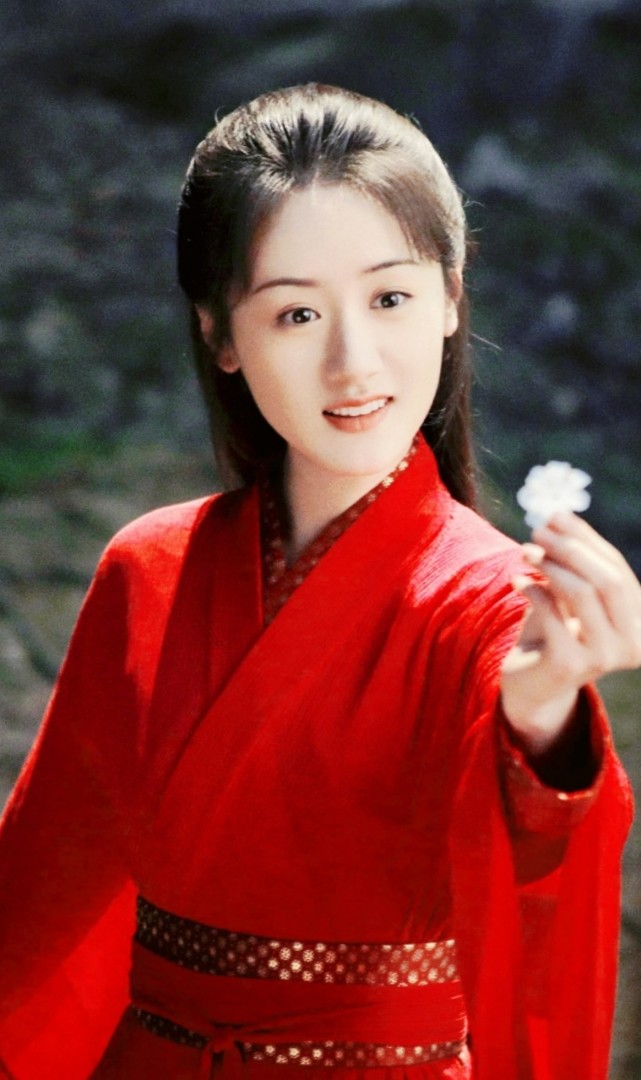 《琉璃》颜值排行,女主虽然比较可爱,不过还没有剧中这个女配美