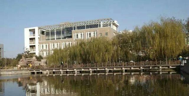 新乡大学排名2020最_2020年河南省最好大学排名榜,郑州市16所高校上榜,新
