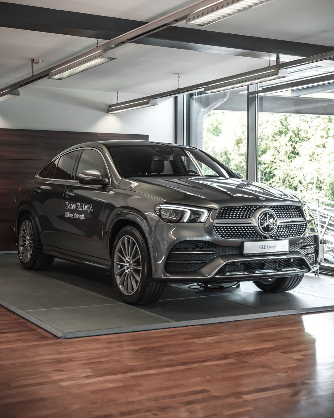 全新奔驰glecoupe实车精致的运动感