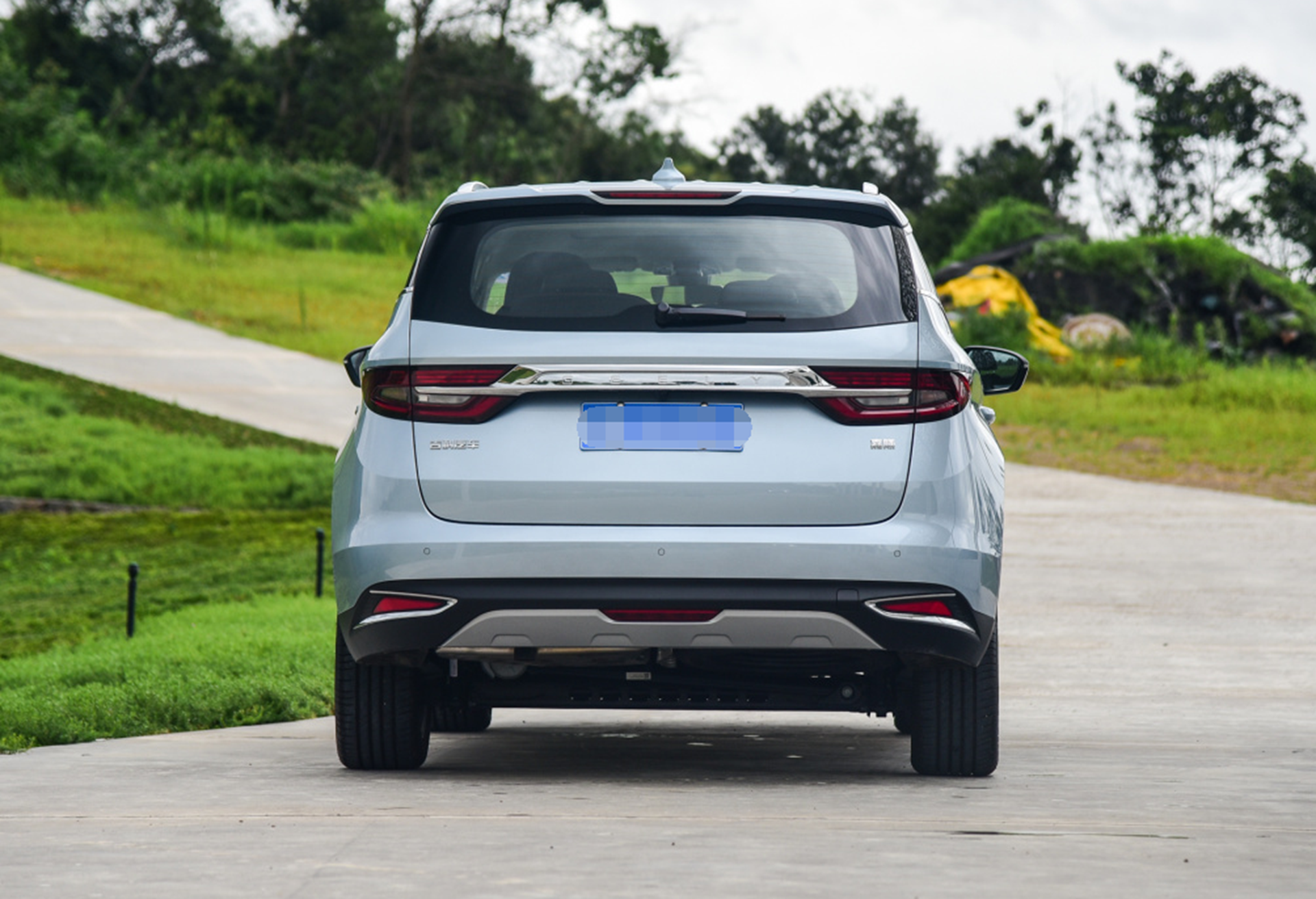 吉利回应价格战大6座跌至68万让别克gl8回老家吧