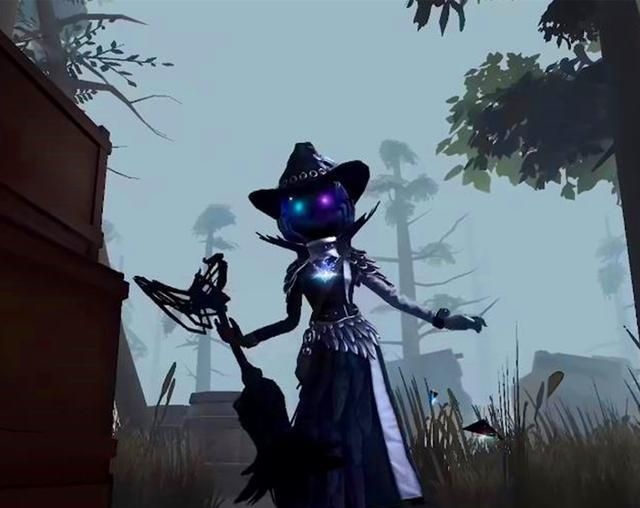 第五人格:真的有那么丝滑吗?使徒"安"新紫皮"翡翠女王"亮相