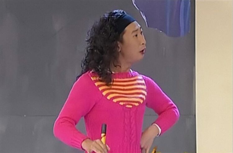 女装上春晚,之后就一夜爆红,其实他是被"骗"了|林永健|小品|春晚_新浪