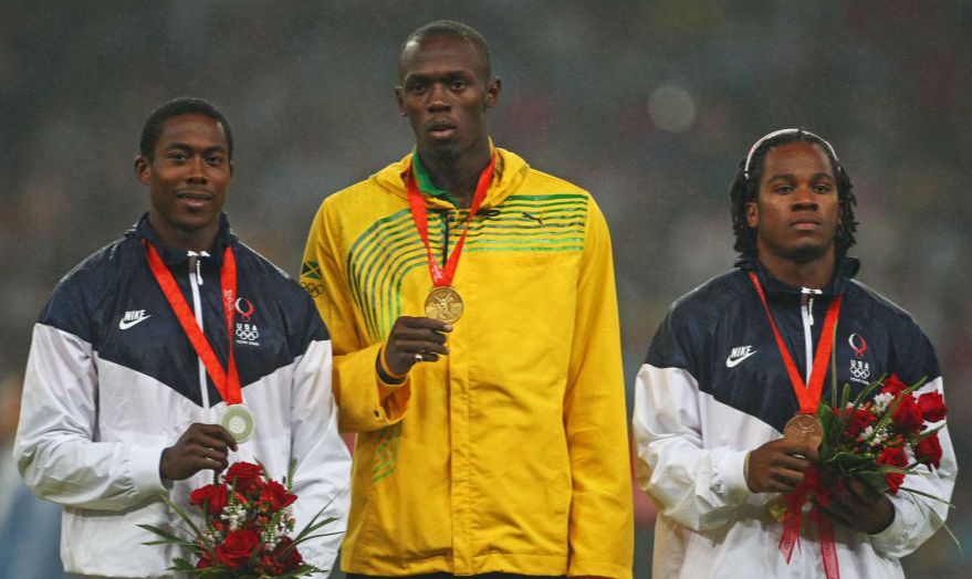 19秒53,19秒70,迪克斯200米堪称顶级,可惜遇到了博尔特布雷克