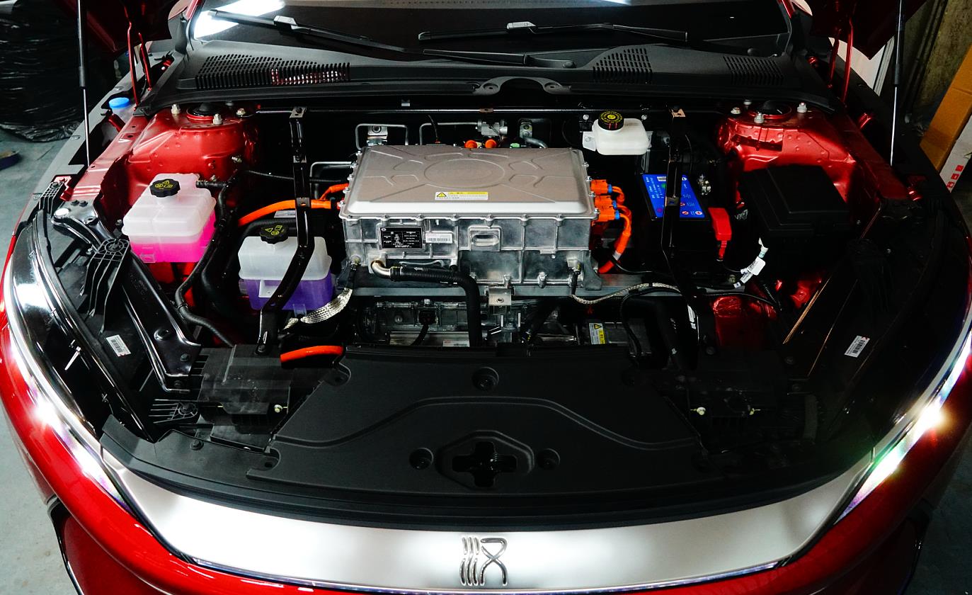 深度:研判汉ev搭载的比亚迪第3代电四驱技术控制策略