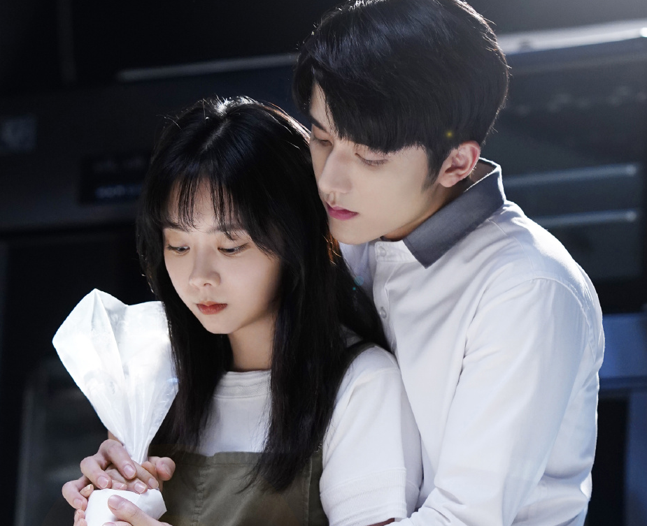 《以家人之名》霄尖见家长,贺子秋"甘当备胎",成全剧搞笑担当