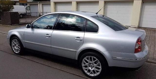 0排量w型8缸引擎,四驱版的大众帕萨特,你见过吗?