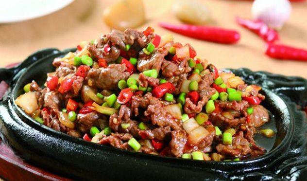 吃货美食铁板脆椒牛肉爆炒鸡杂嫩南瓜炒里脊醋溜山药