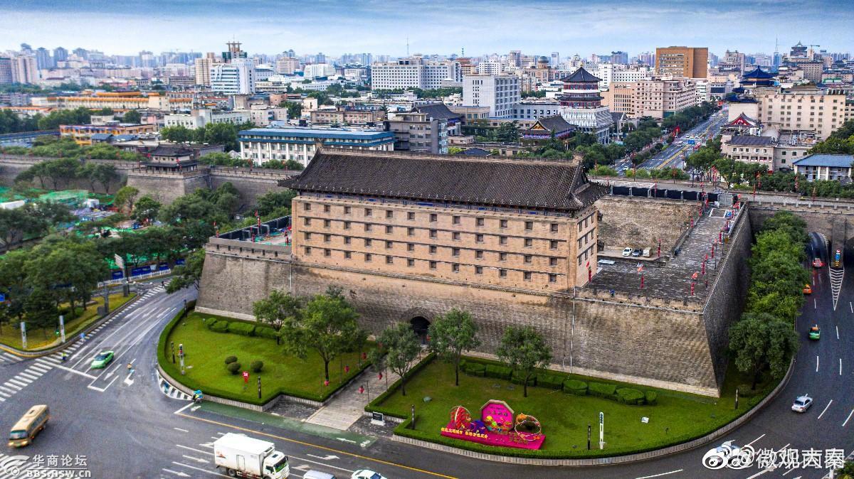 俯瞰西安北门