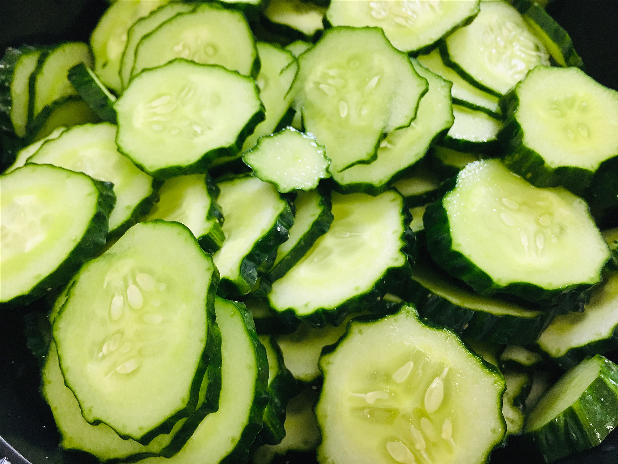 日本大胃王节目中的腌黄瓜清新爽脆没想到还挺好吃