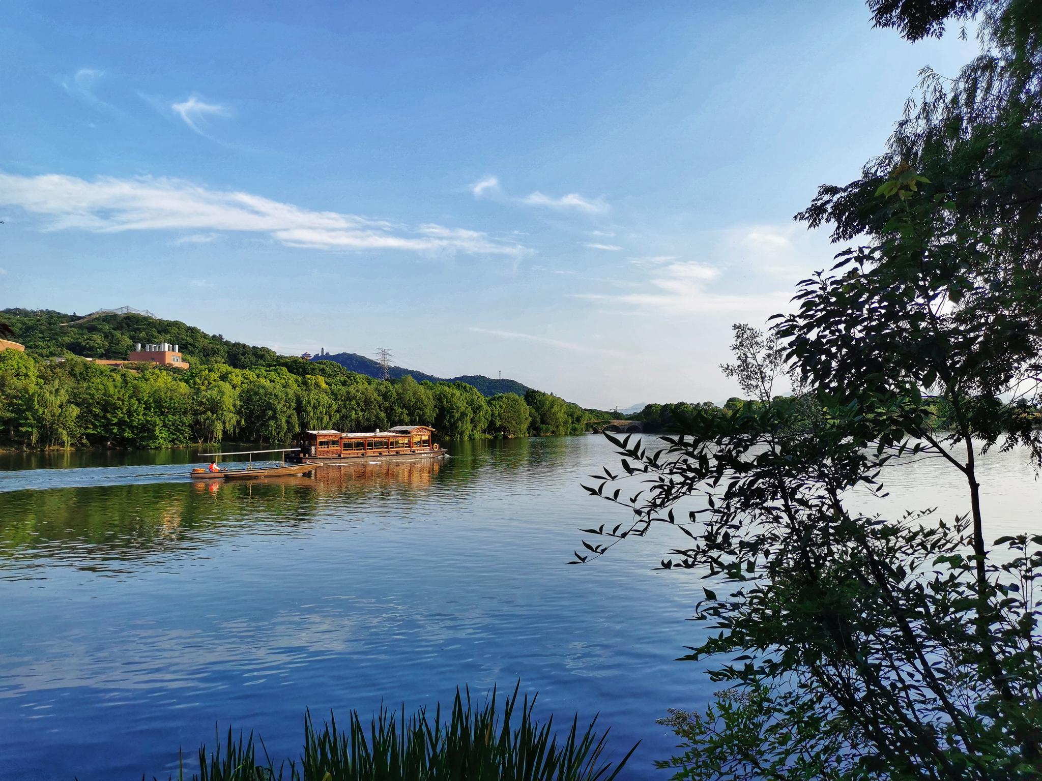 杭州小众旅游景点,一汪碧水十里美景,还是华夏文化的发源地之一