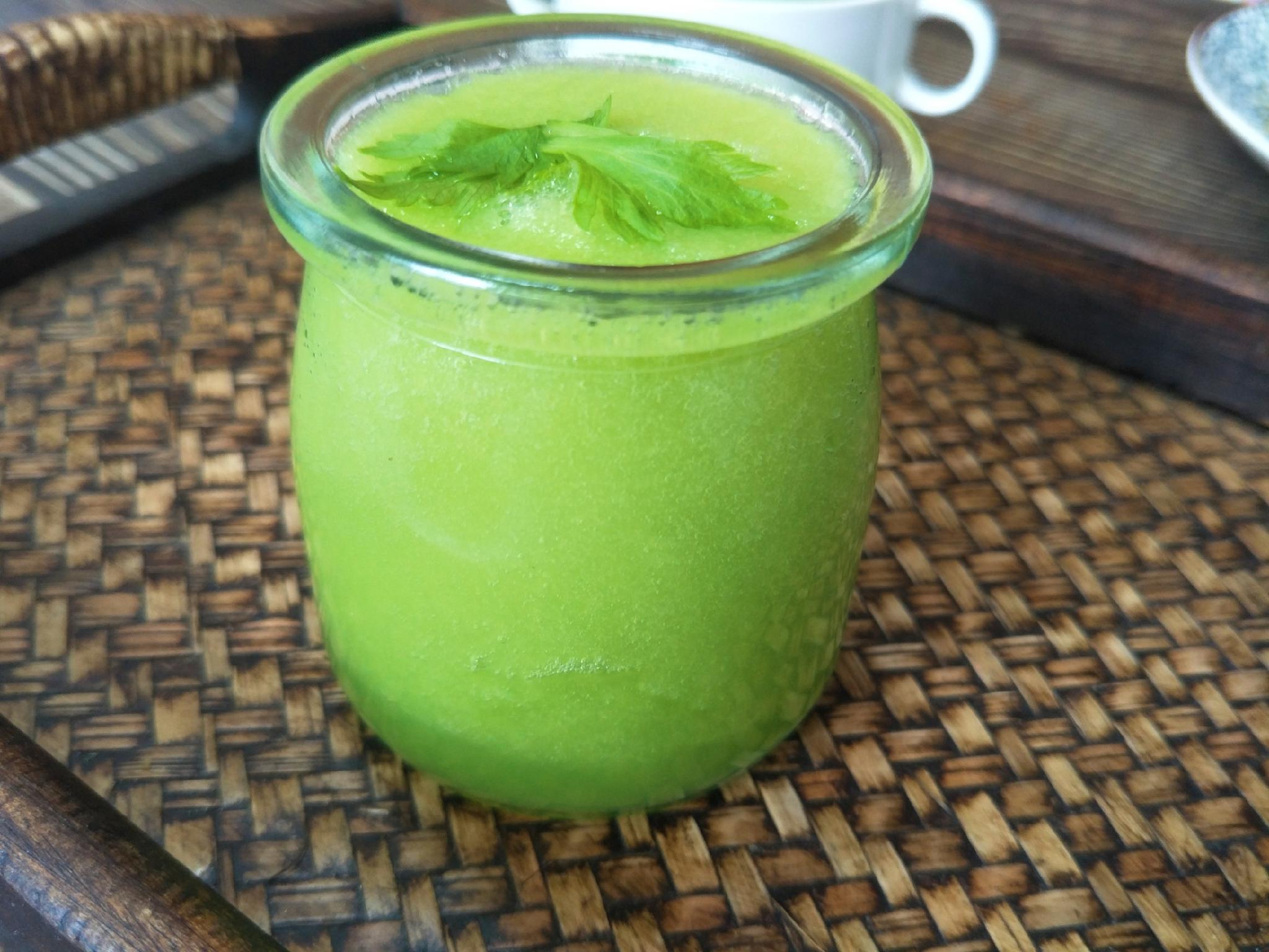 立秋芹菜榨汁要多喝多加1道青菜解秋渴降秋燥