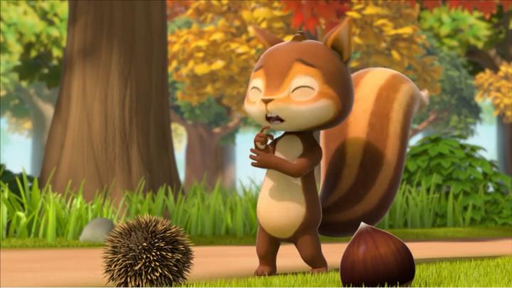 萌鸡小队:小松鼠太可怜了,就想看看栗子,结果手指头挨扎了