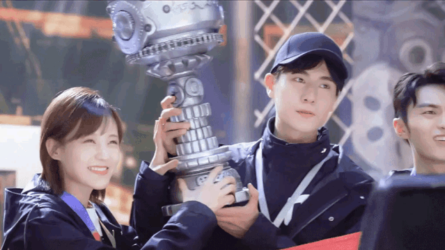 《亲爱的2》即将播出,韩商言吴白一起举行婚礼,solo换人成遗憾