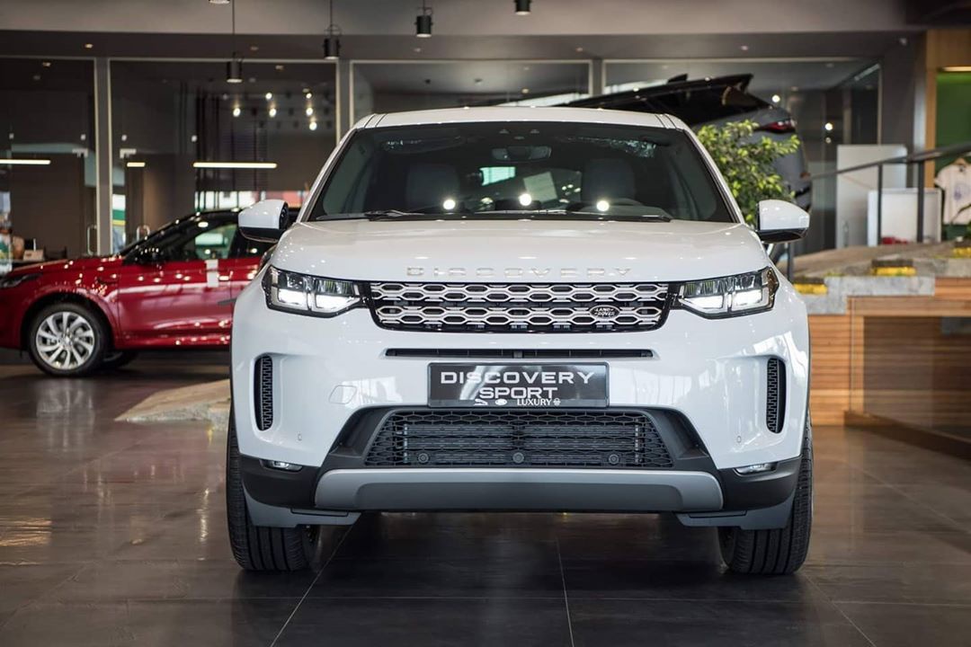 路虎发现运动版实车 白色的大气风格