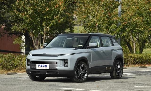 配备48v光混合系统吉利icon将于本月正式上市