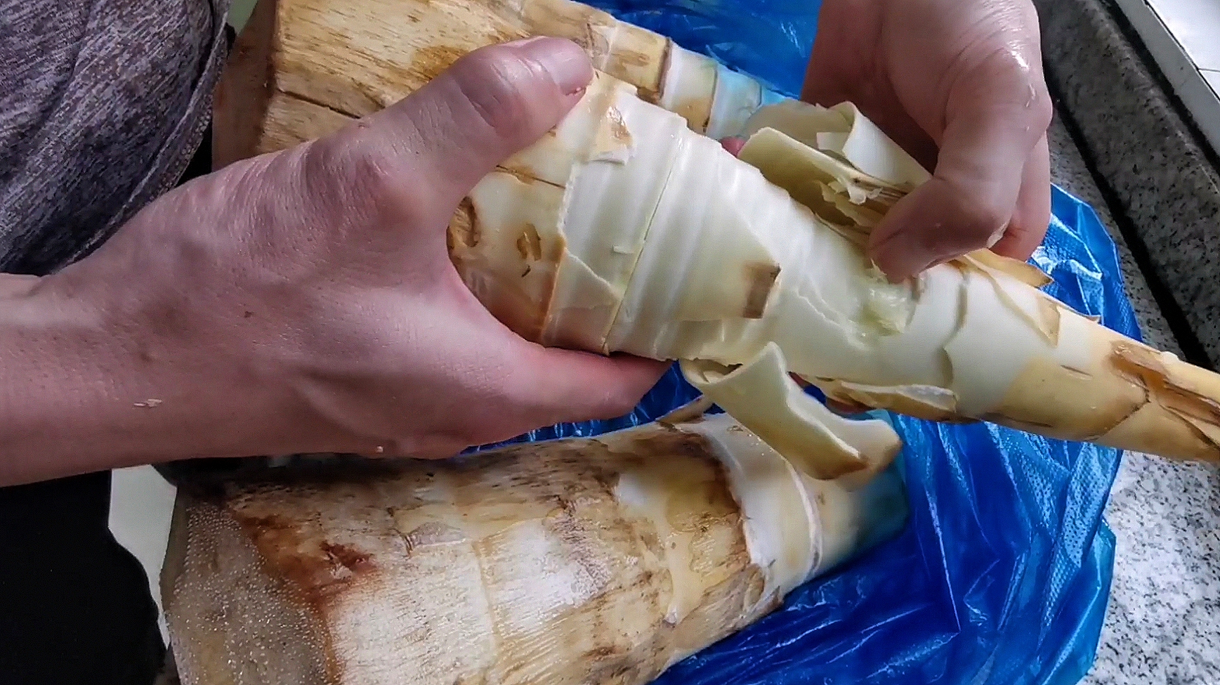 广西特色菜"泡酸笋",腌制过程很简单,泡水不生花,酸爽开胃|酸笋|竹笋