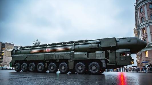 导弹列车计划,典型的看上去很美的武器,不下马都不行