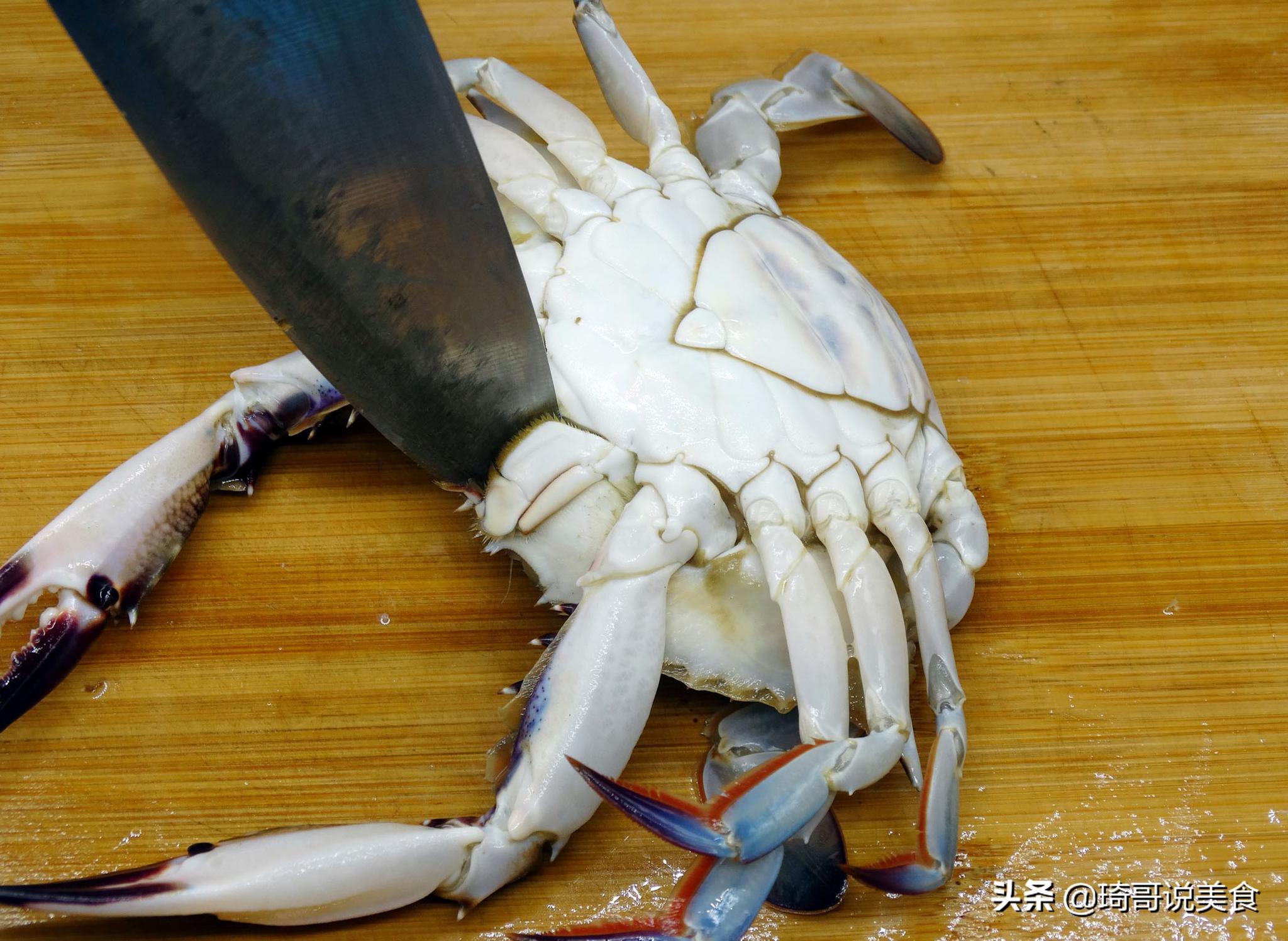 吃腻了公梭子蟹加2鸭蛋换口味香酥脆鲜真美味吃一回想下回