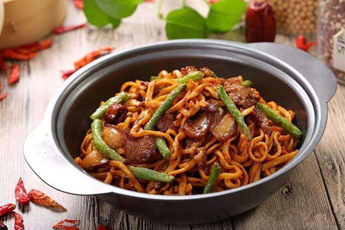 焖面仅仅是看着图片就能让人流口水的美食一起来品一品吧
