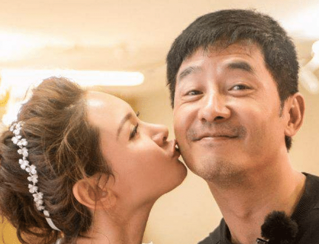 演员郭晓峰和妻子图片