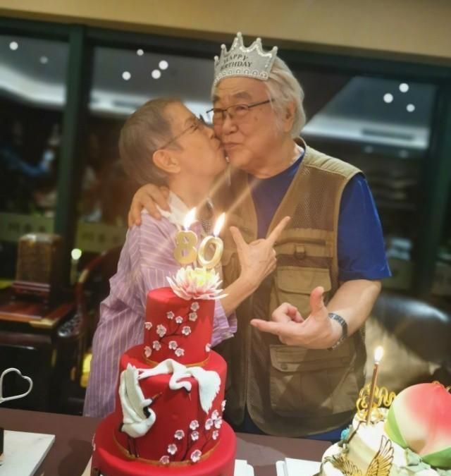 齐士龙80大寿!黄磊、海清等弟子为恩师祝寿,黄海波罕露面_新浪新闻