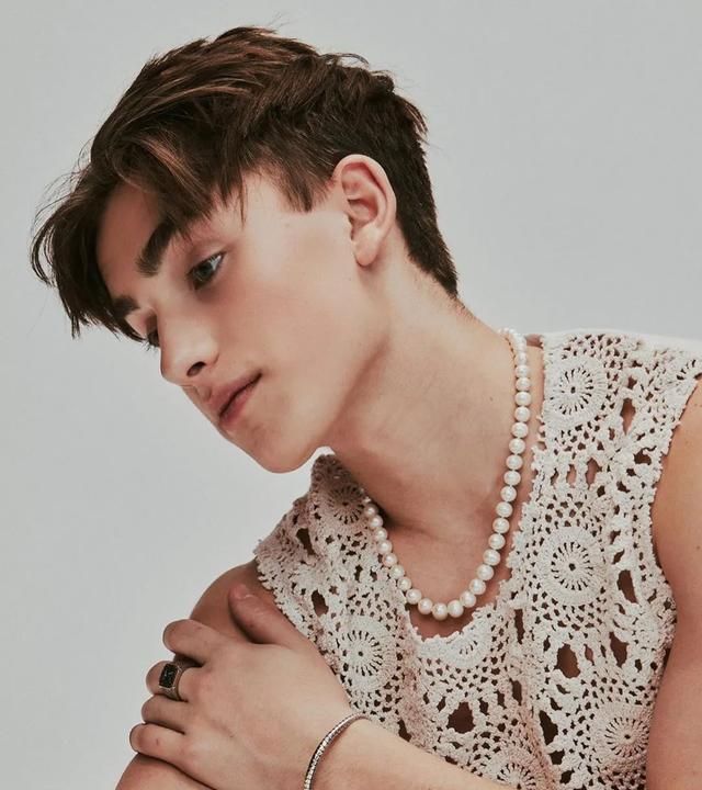 17岁的加拿大歌手johnnyorlando未来的乐坛流量