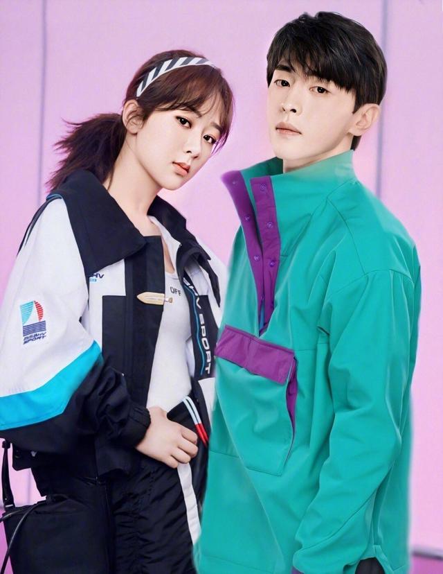 磕cp上瘾杨幂疑似调侃杨紫和邓伦易烊千玺和周冬雨疑似发糖