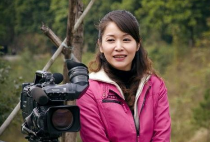 广东台《摇钱树》马婷因病去世,搭档柳敬东再度携妻喻明担纲主持|摇钱