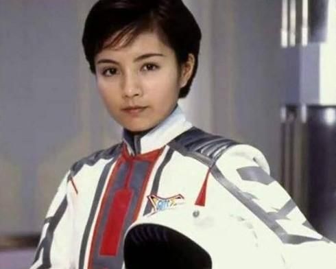 还记得《迪迦奥特曼》中的丽娜吗?