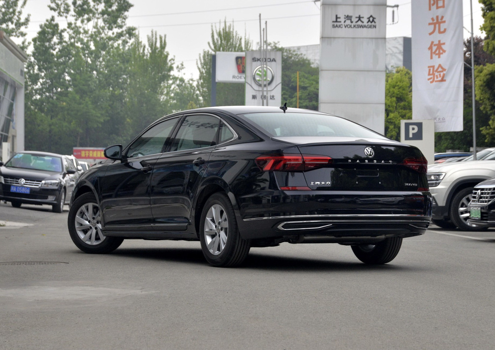 「汽车导购」鸡头凤尾怎么选？告别纠结，不妨看看这两款！