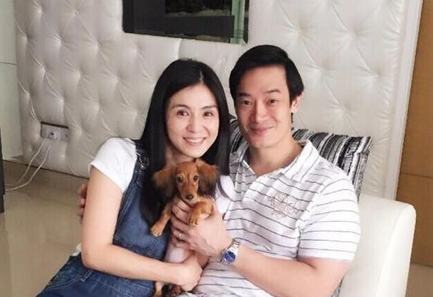 杨采妮香港豪宅:家里铺满了"气垫"?这是要干什么?