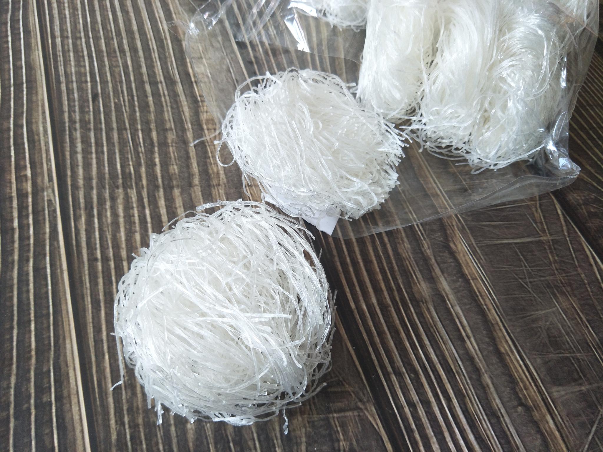 泡发粉丝,别放入水中就泡,学会饭店的方法,粉丝泡的快,不夹生