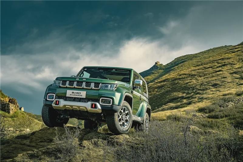 20万级唯一短轴+三把锁 BJ40致敬2020版上市16.99万起售