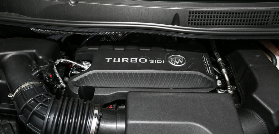 MPV王者对决，GM8和GL8到底谁更香？