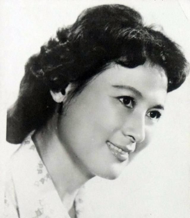 朱曼芳|邬君梅|娱乐圈_新浪新闻