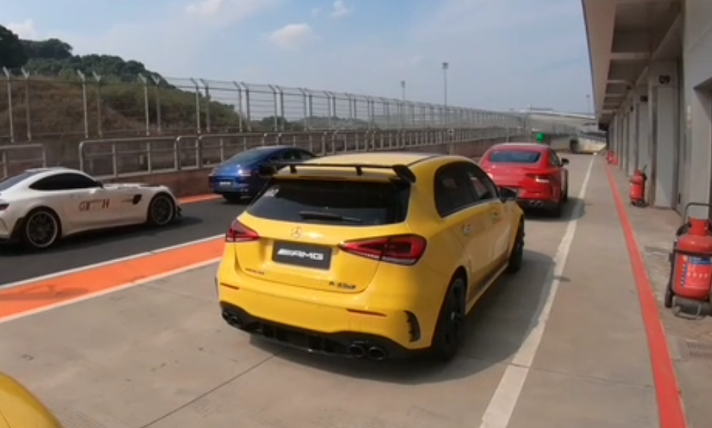 一天内白嫖价值千万的奔驰AMG全系