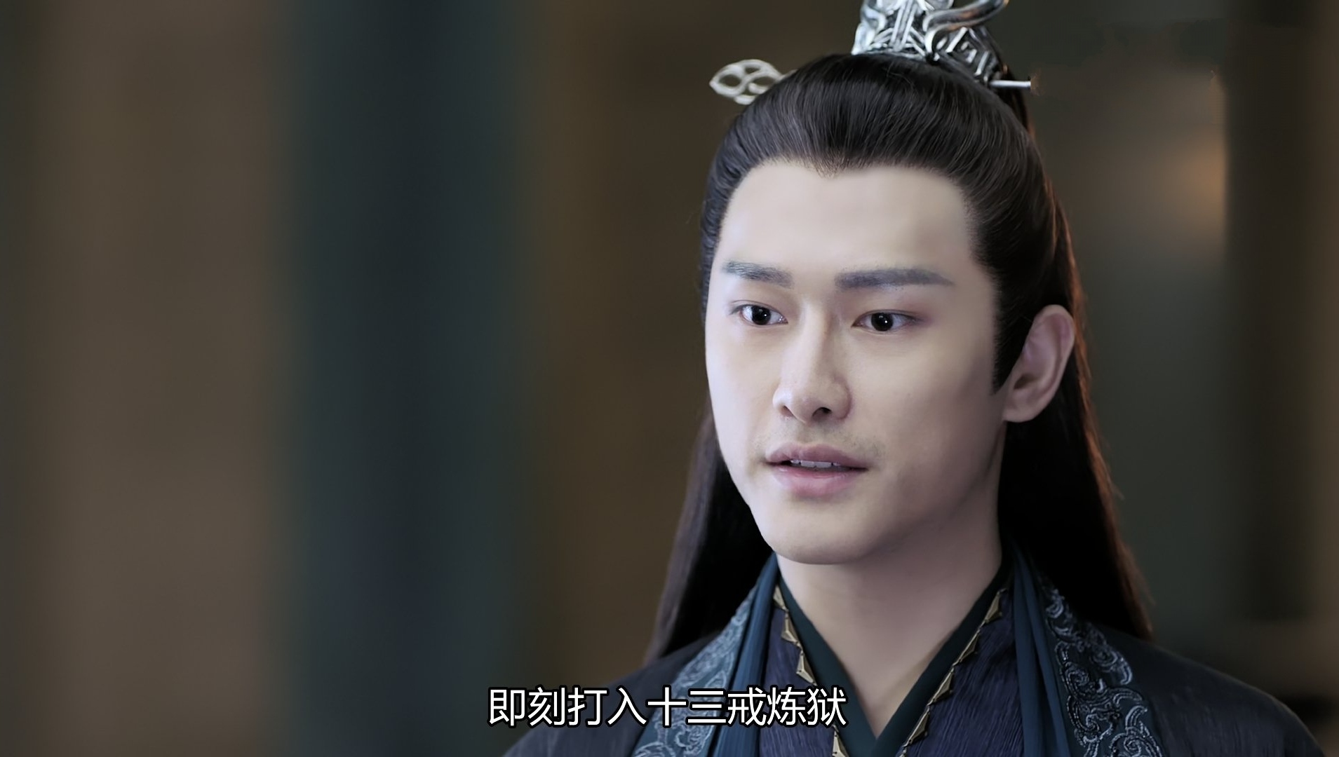 通过这部剧可以看出,朱梓骁的可塑性是很强的,不论是现代剧或是古装剧