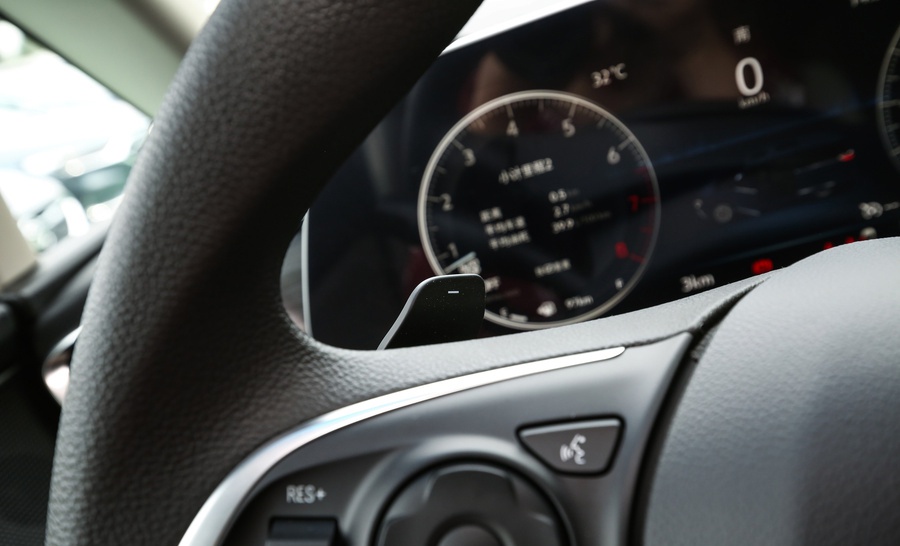 MPV王者对决，GM8和GL8到底谁更香？