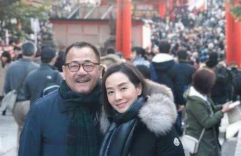 60岁毛舜筠越活越年轻和大14岁老公似父女难怪被张国荣赞漂亮