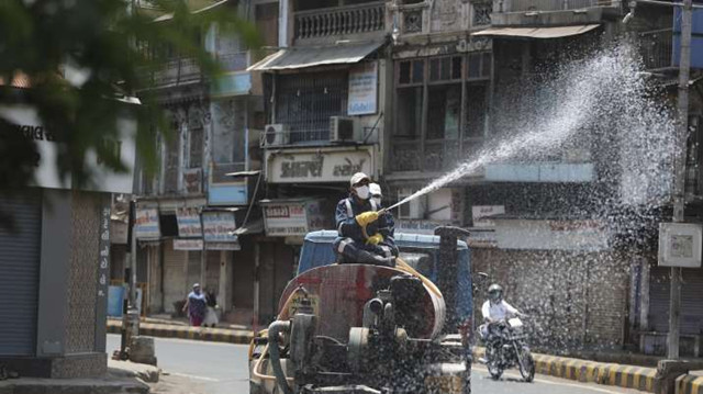 GDP增速创24年来新低 疫情或致印度经济面临最差一年