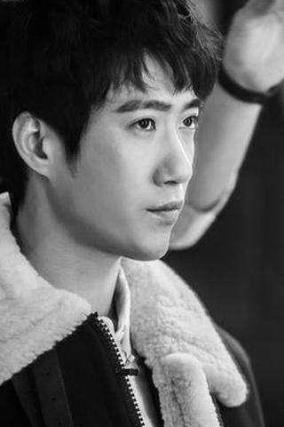 常远升为人父后,发卡片给媒体,内容曝光,网友纷纷发祝福