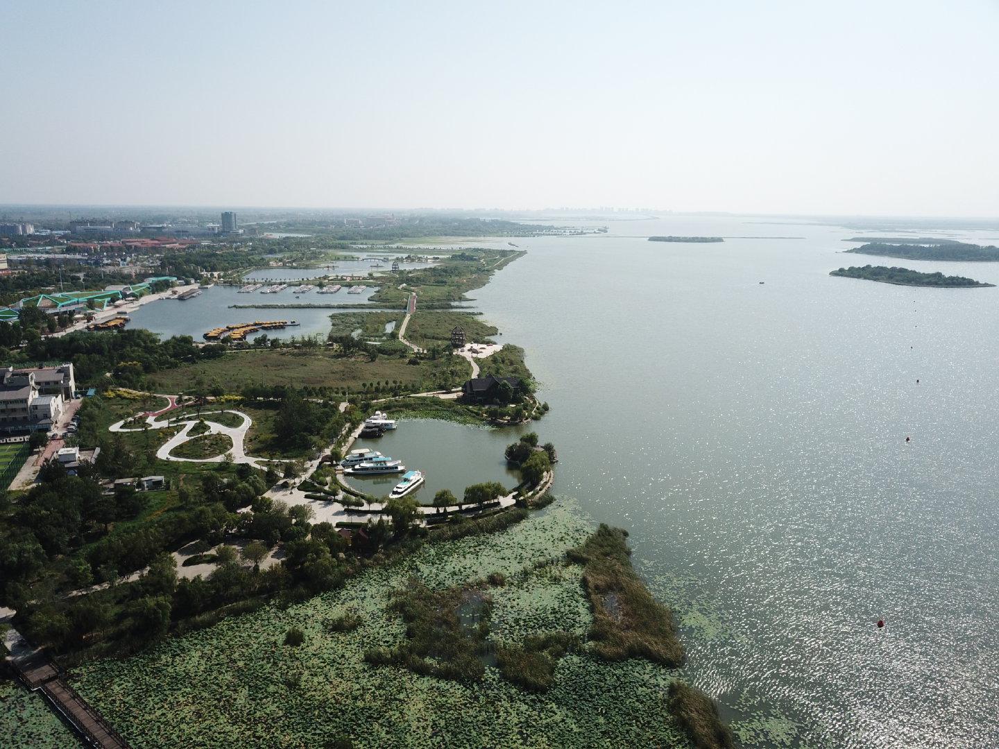 河北旅游航拍衡水湖旖旎风光