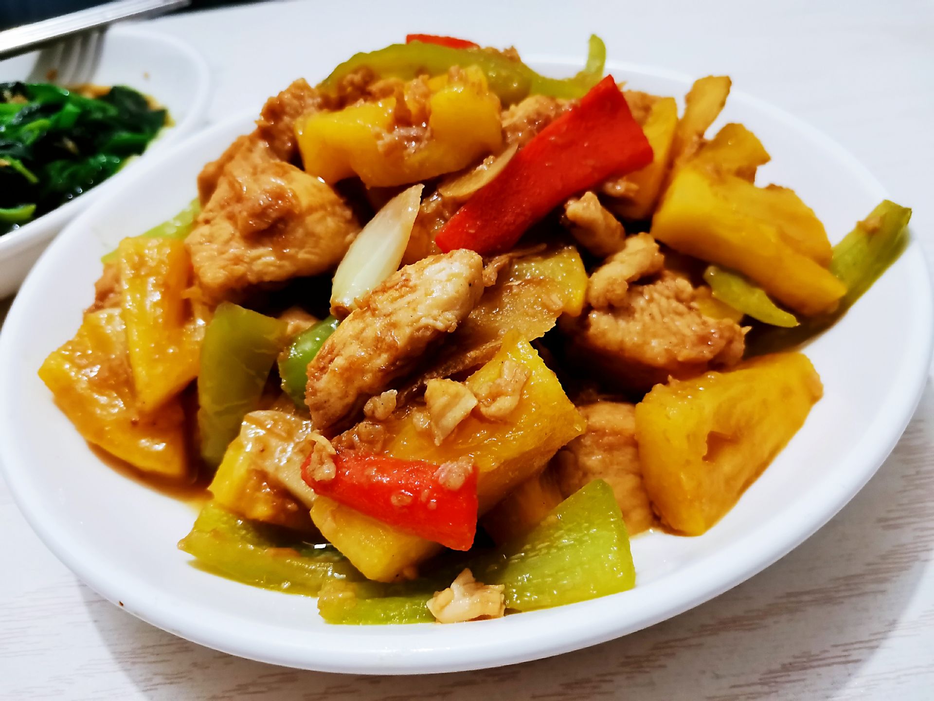 开胃又解腻的菠萝鸡块,特别爽口,一学就会!